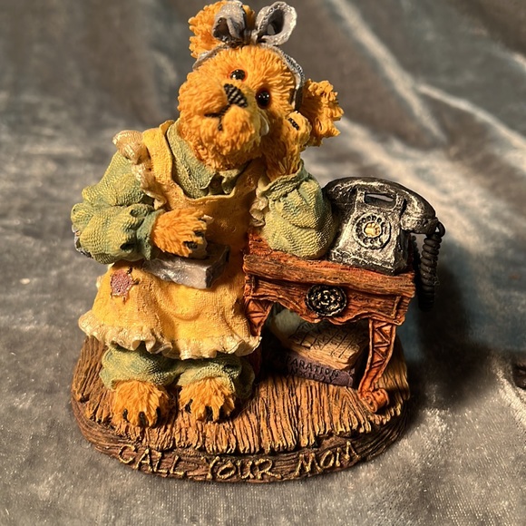 VTG Boyd’s Bears - Picture 2 of 6